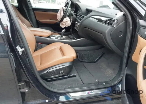 2018 BMW X4 xDrive28I z USA, uszkodzony, nr VIN 5UXXW3C57J0T82789